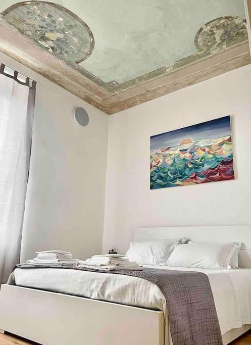 Isola - Garibaldi Lovely Apt. With Netflix And Wifi มิลาน ภายนอก รูปภาพ