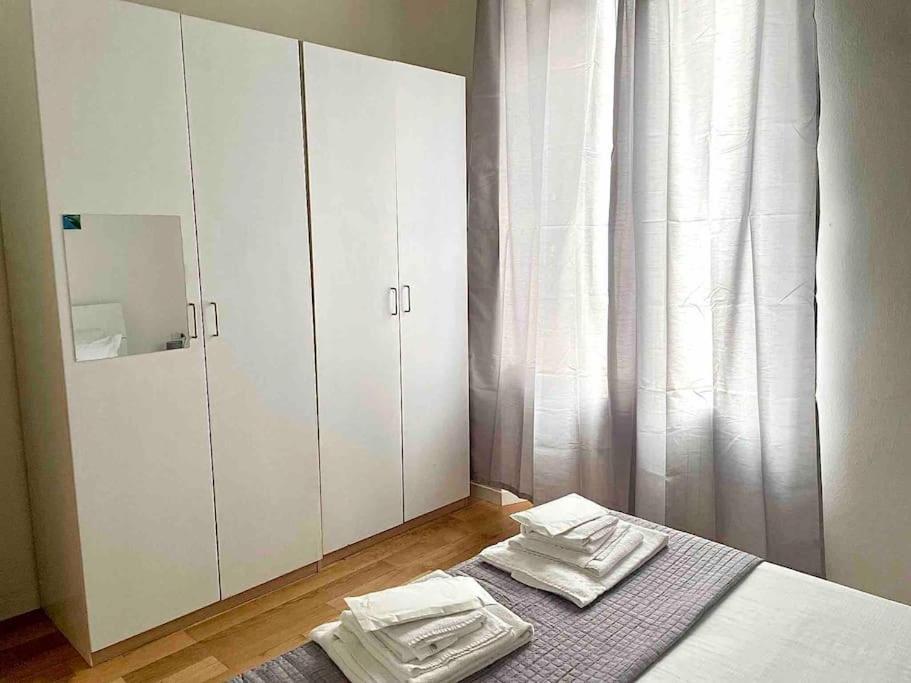 Isola - Garibaldi Lovely Apt. With Netflix And Wifi มิลาน ภายนอก รูปภาพ